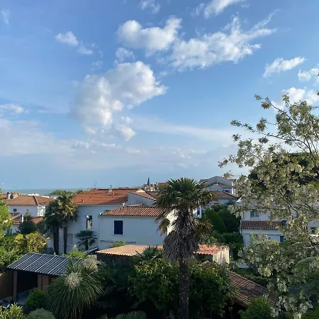 Apartament Louise A 500 M Des Plages *