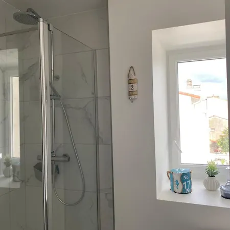 Louise A 500 M Des Plages Royan